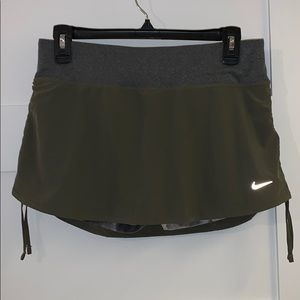 NWT Nike Dri-Fit olive green tennis skirt